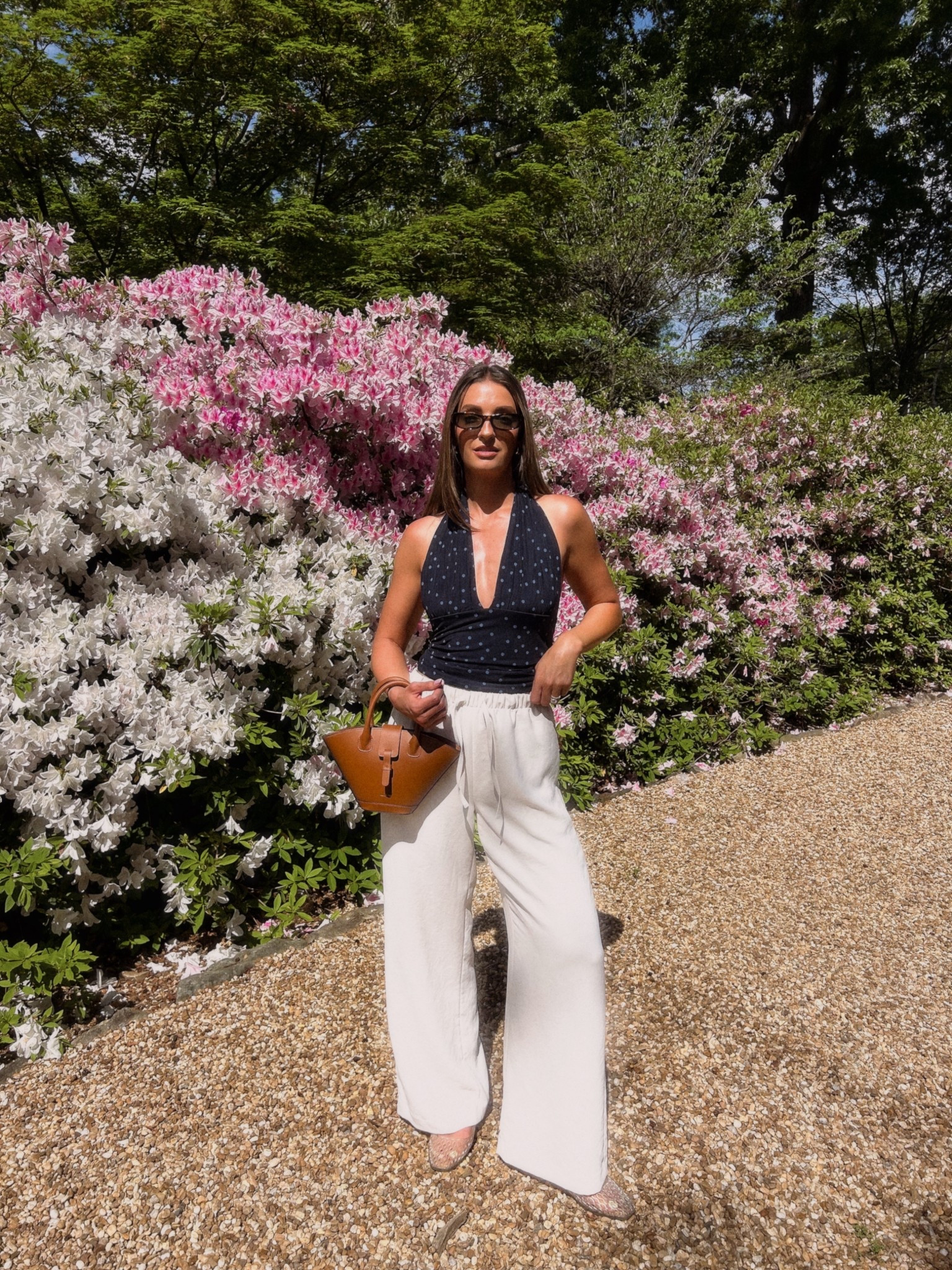 Spring outfit idea !! Size small top and pants. 

Date night outfit. Aritzia. Wide leg pants. 