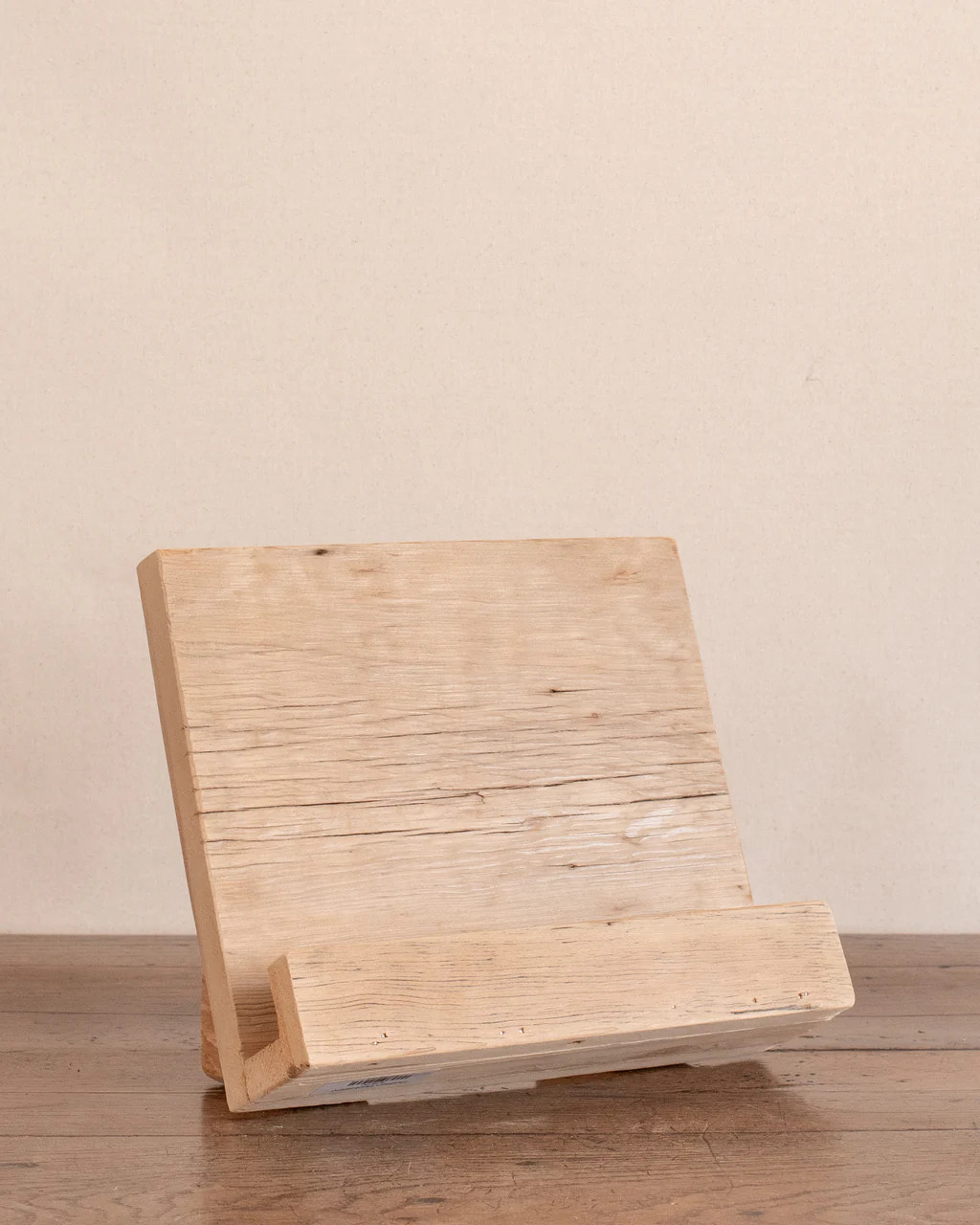 Hudson Bookstand | The Vintage Rug Shop