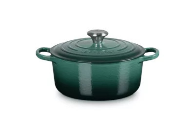 Le Creuset Signature Round Dutch Oven, 4.5 Quart | Belk