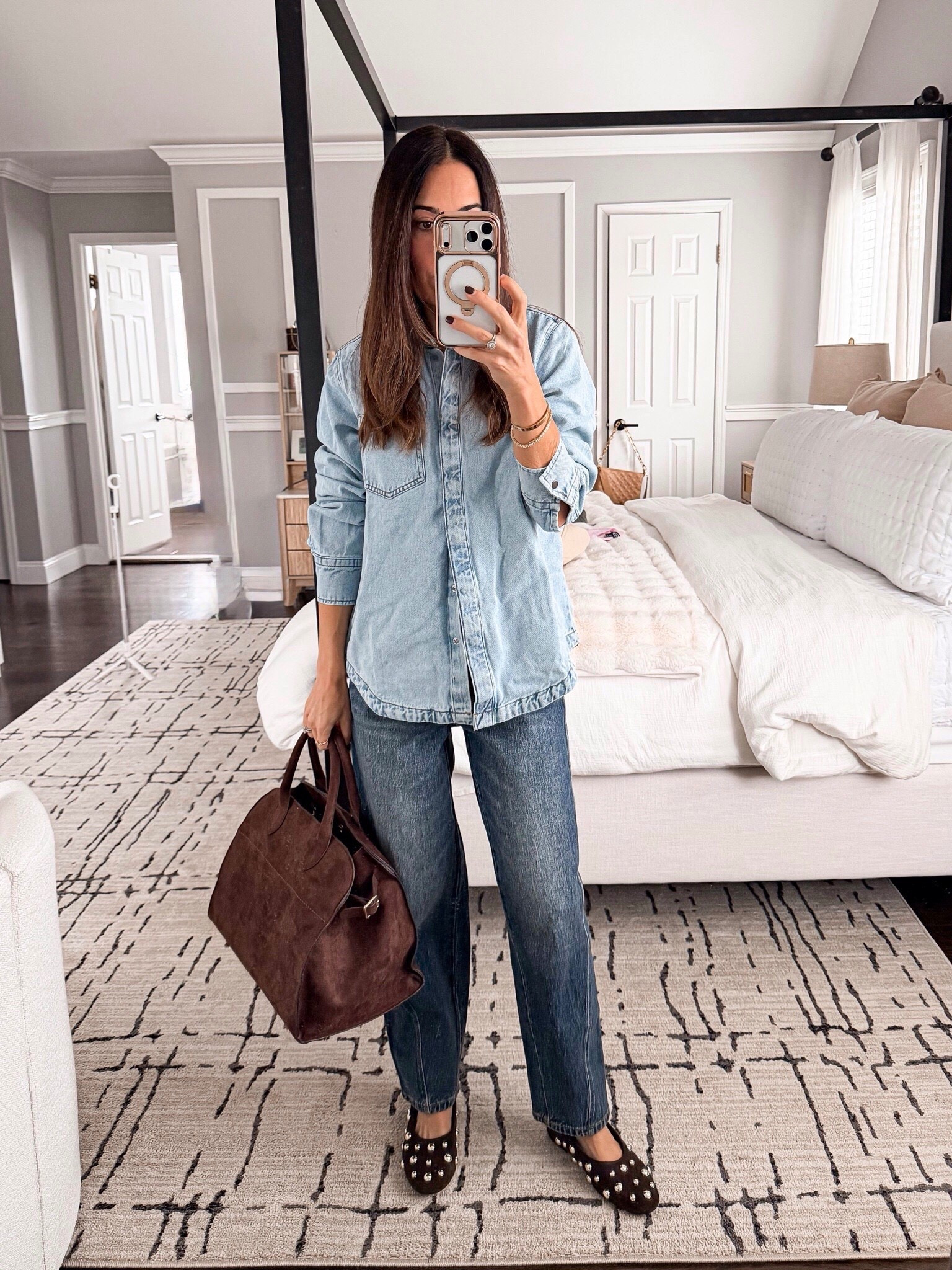 The best $26 denim shirt. A closet staple 👌🏻 wearing size xs and 0 in jeans  

Follow my LTK @mrscasual on the @shop.LTK app to view this post and get my exclusive app-only content!

#LTKOver40 #LTKSeasonal #LTKootd