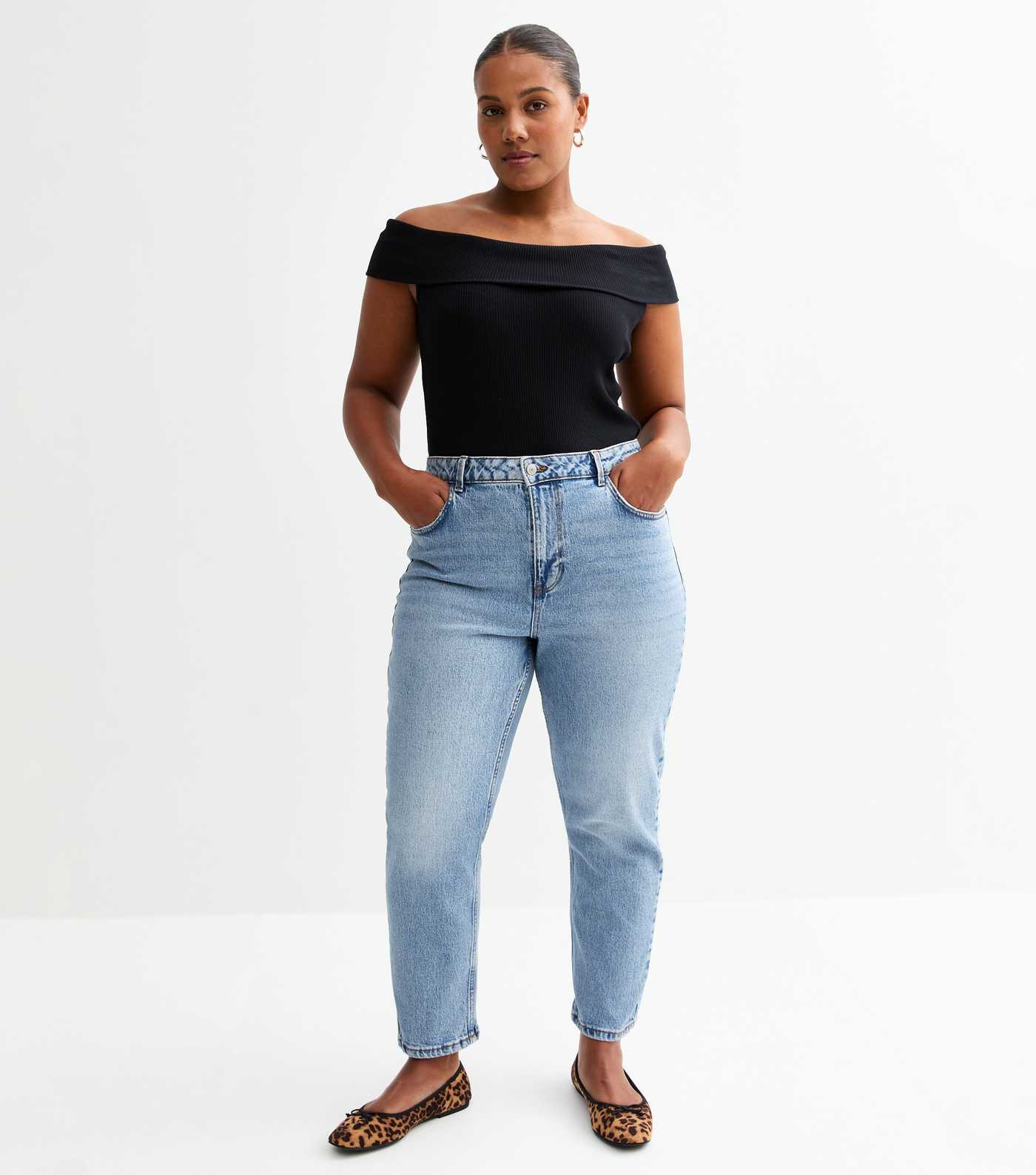 Light Blue Hannah Ankle Grazer Straight Leg Jeans | New Look | New Look (UK)