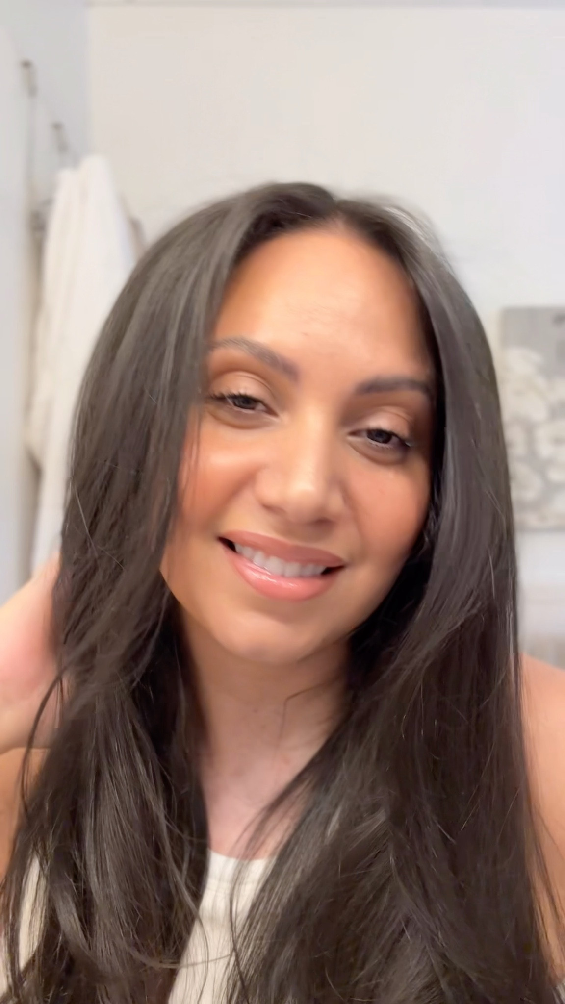 Yes its true, most days I don’t even wear concealer 🫣

If my everyday makeup routine becomes too complicated, I’m most likely not going to do it lol …that’s why I keep mine under 15 minutes 🙌🏼

And also shoutout to beauty influencer because editing makeup videos is not for the weak 😭

And FYI the @elfcosmetics Halo Glow Skin Tint is currently on sale for $14 🔥 fyi I’m using shade 9 medium cool

#LTKBeauty #LTKmomlife