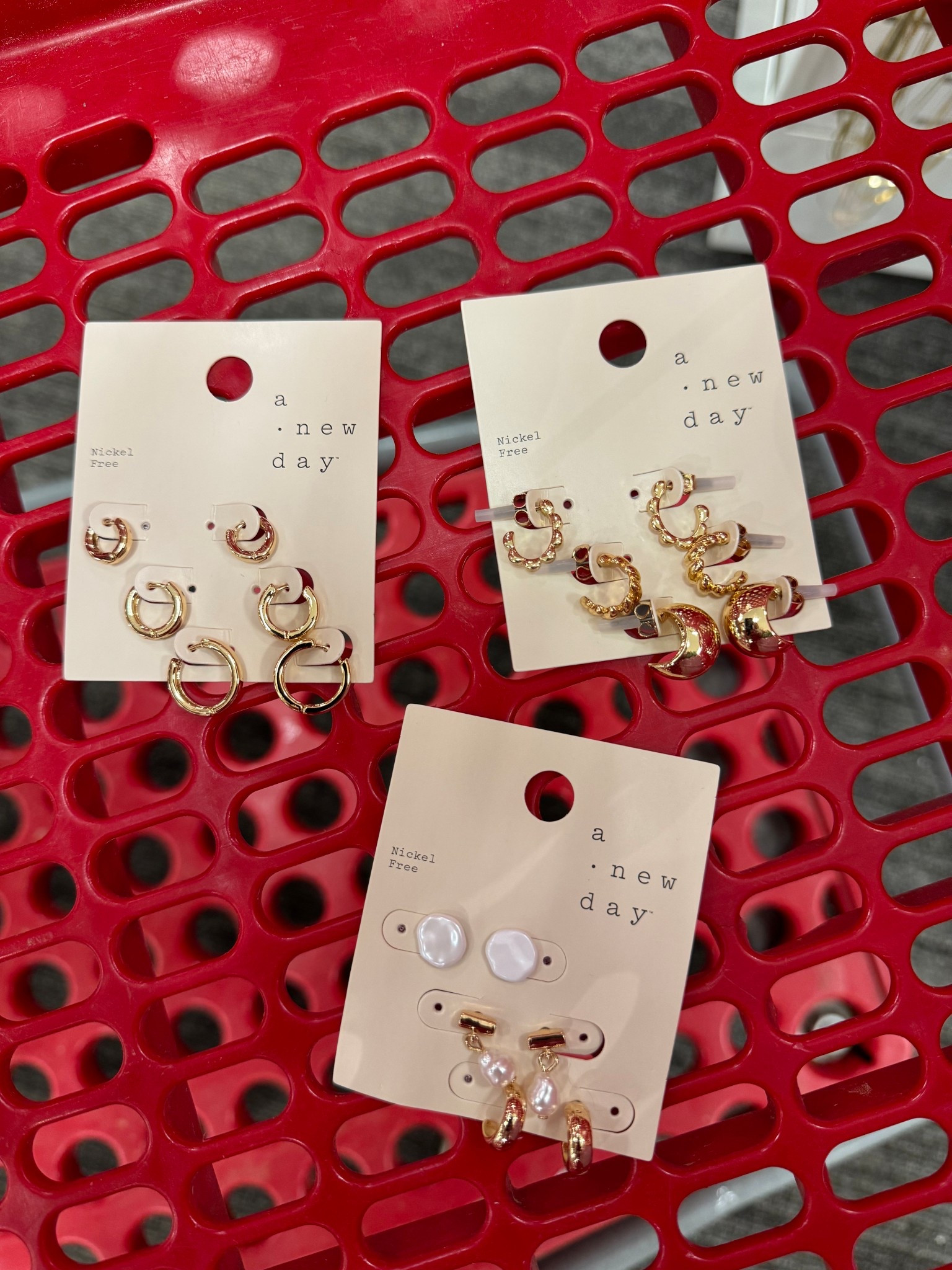 Gold jewelry 
Huggie earrings 
Target finds
Spring accessories 

#LTKWorkwear #LTKStyleTip #LTKFindsUnder50