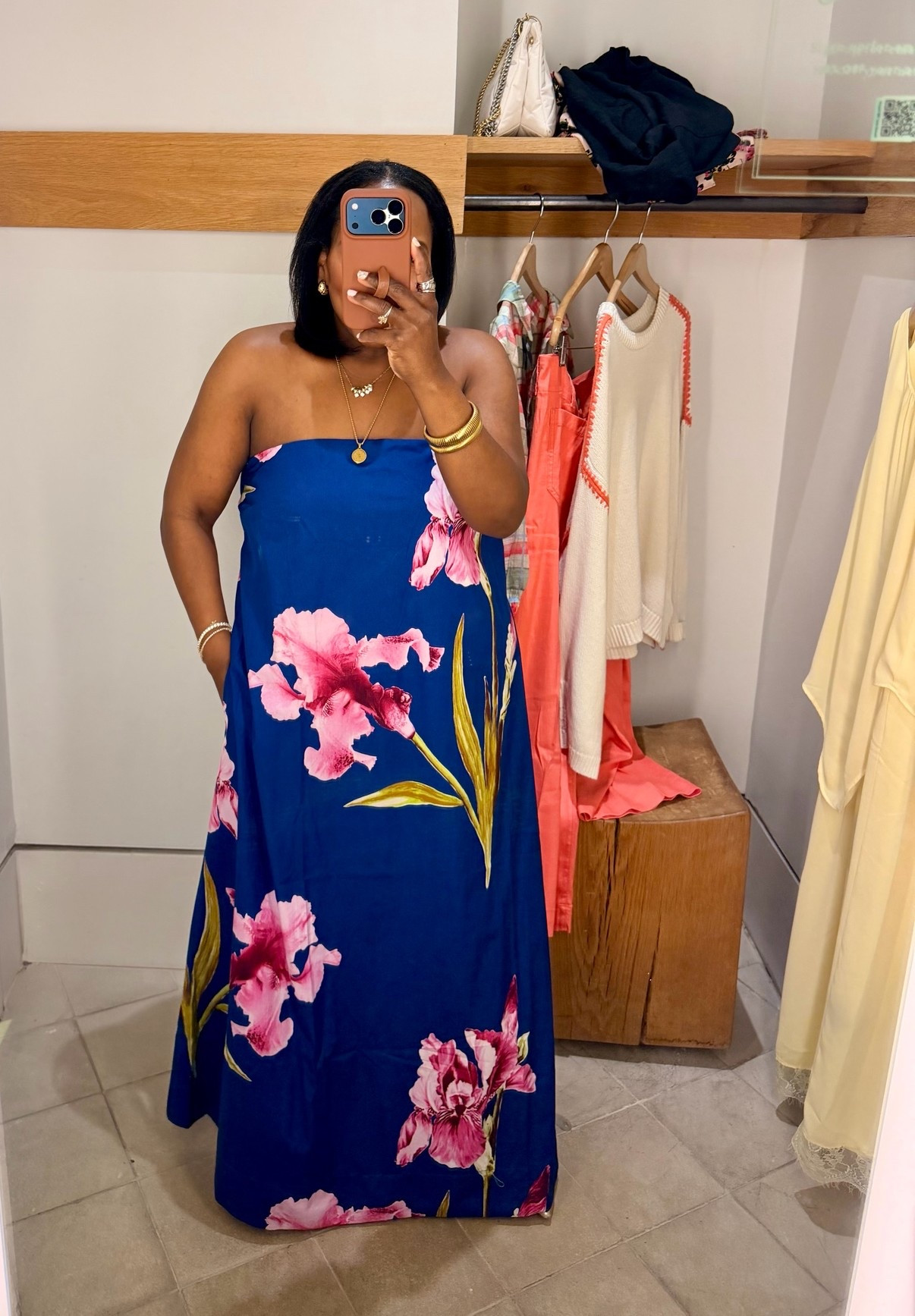 This beautiful strapless dress is on sale and I’m so excited about it! I ordered the ivory in the size M. Yes, it has pockets!

#LTKSaleAlert #LTKWedding #LTKTravel