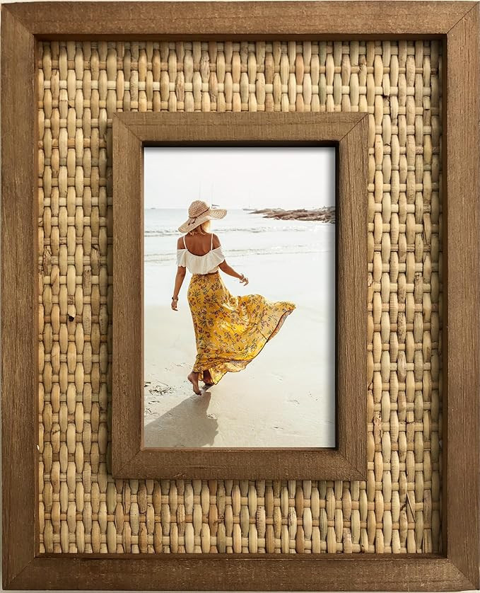 Rattan and Wood Picture Frame for 4x6 Inch Photo or Artwork - Boho or Coastal or Beach Photo Fram... | Amazon (US)