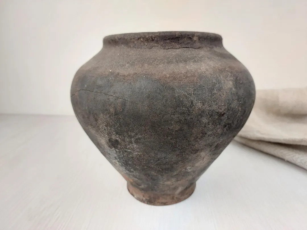 Antique Wabisabi Pottery Dusty Black Small Rustic Farmhouse Pot - Etsy | Etsy (US)