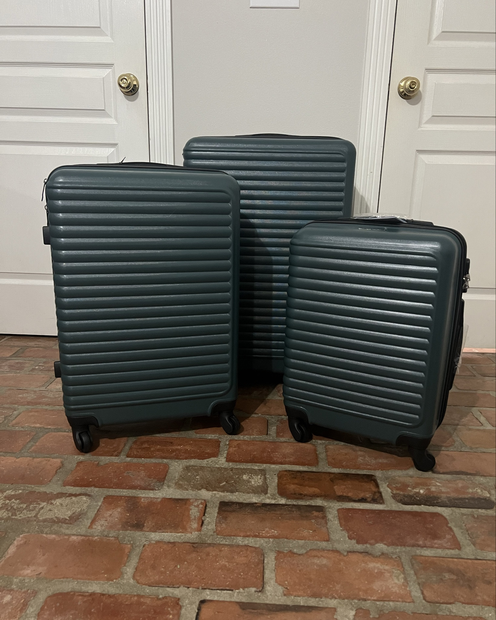 Love this luggage set! Comes with all 3 sizes. Major hot deal right now for under $100!

#LTKFindsUnder100 #LTKTravel #LTKGiftGuide