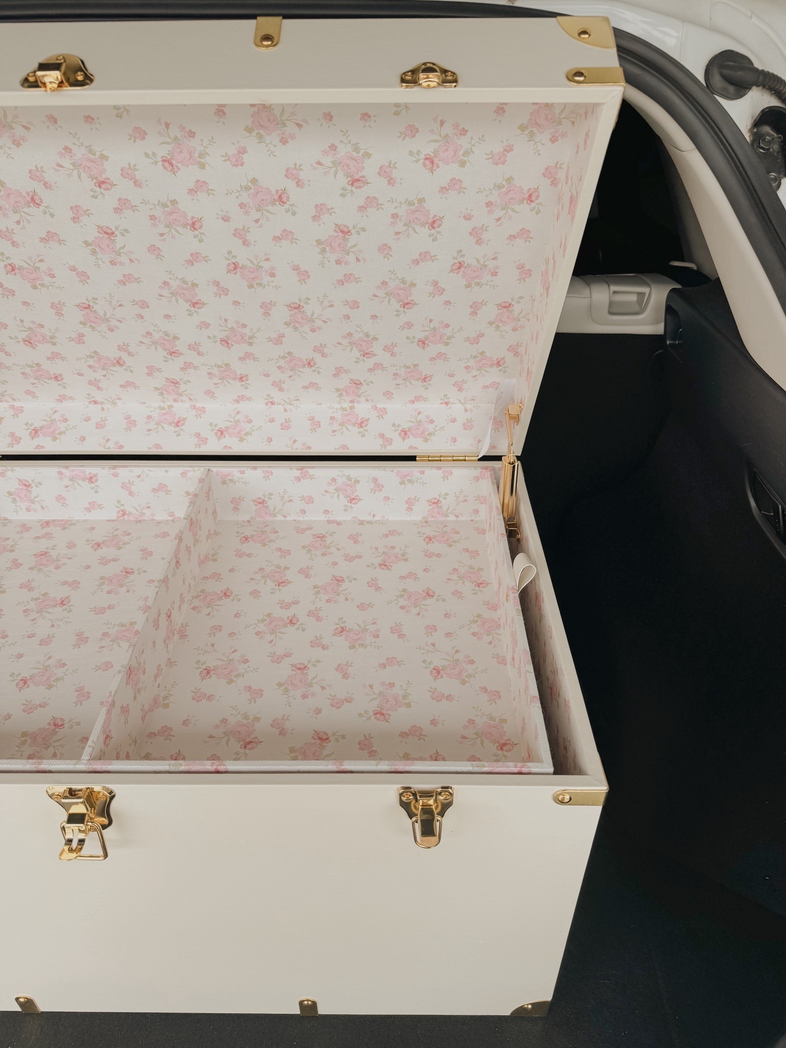 Floral memory trunk 💗

#LTKHome