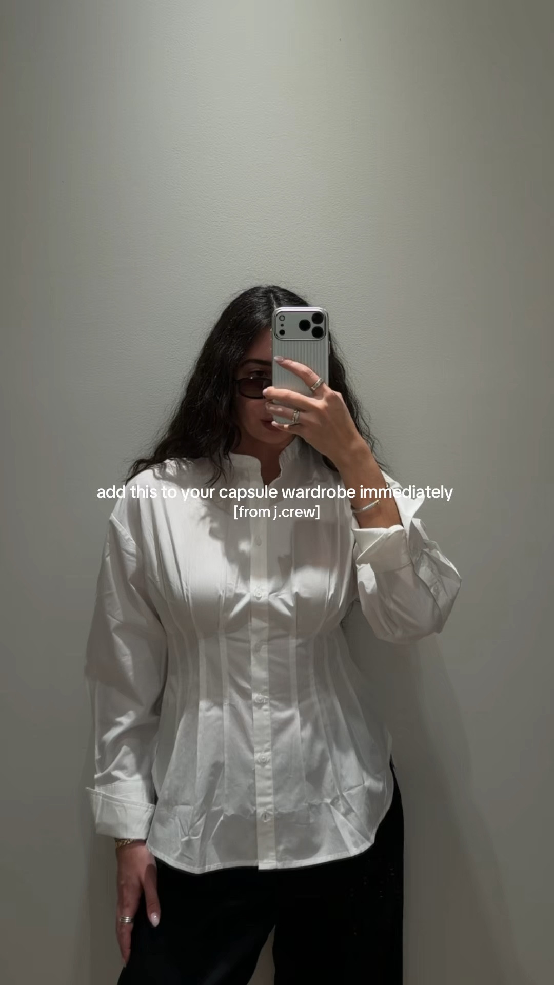it’s giving 90s minimalism 👜 @jcrew 

#LTKSpringSale #LTKWorkwear #LTKootd