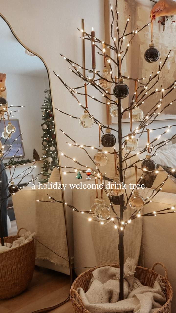 The cutest welcome drink idea for the holidays 🎄🍷✨

Fill ornaments with wine, cocktails, shots, coquito, or mocktails - and hang them on a sparkly tree for the ultimate holiday moment. Bonus: the flat bottoms mean they can stand up and be carried around like a tiny purse. Hands free for snacking 😉


⁣
#holidaydecor #holidayparty #holidayseason #christmasmood #christmasdecor

#LTKHoliday #LTKParties #LTKSeasonal