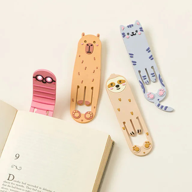 Nighttime Reading Accomplice Booklight | UncommonGoods