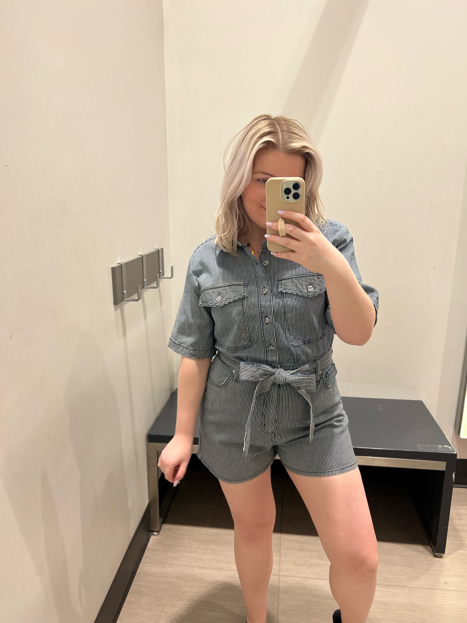 wearing a size 10. this striped jumper is perfection for summer!!!!