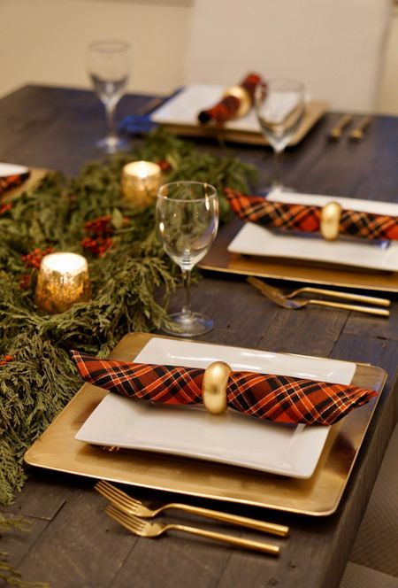 Christmas Decor - The easiest and most affordable way to elevate your holiday dinner table is to use gold charger plates and gold flatware. #holidays #holidaydecor #dinnertable #tablesetting #holidays 

#LTKSeasonal #LTKhome #LTKHoliday