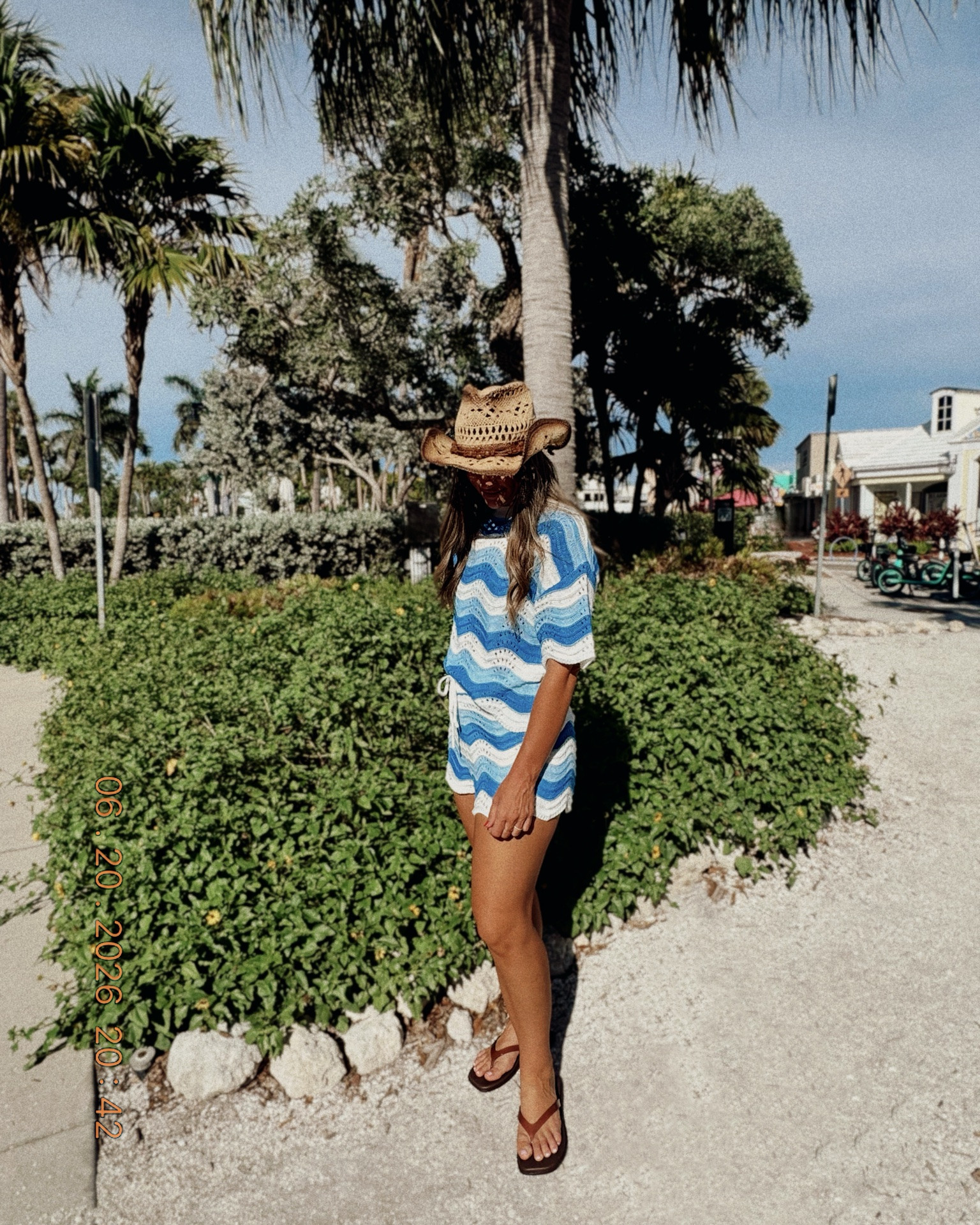 The perfect coverup for dinner & icecream then straight to the beach :) 💙🐬🩵🐋🦈🌊 true to size