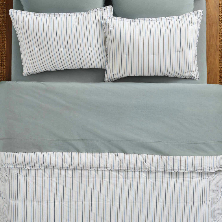 Washed Classic Percale Comforter | Brooklinen