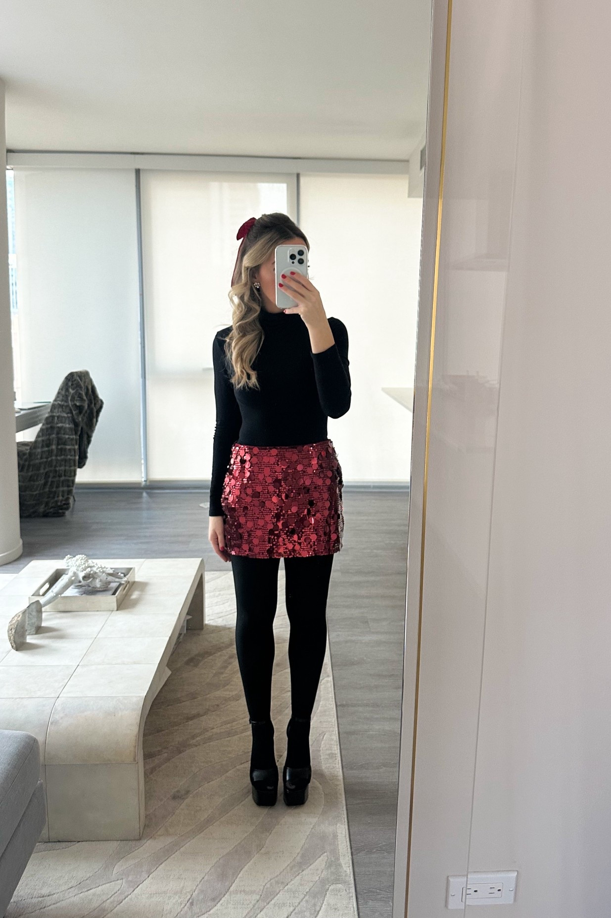 Holiday Party Outfit Idea 

Ootd style fashion, clean beauty, holiday outfit, Christmas outfit, holiday party, target fashion, sequin skirt, hair bow, New Year’s Eve look, party outfit, winter fashion, women’s outfit, going out look

#LTKootd #LTKgrwm #LTKHoliday