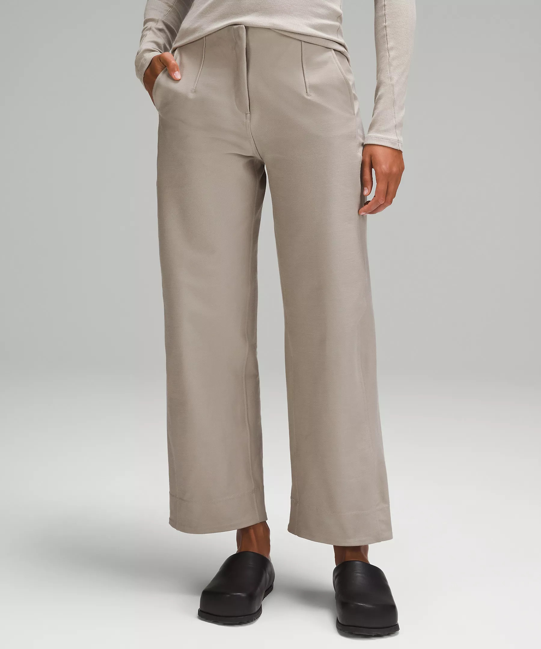 Utilitech Relaxed Mid-Rise Trouser 7/8 Length | Women's Trousers | lululemon | Lululemon (US)