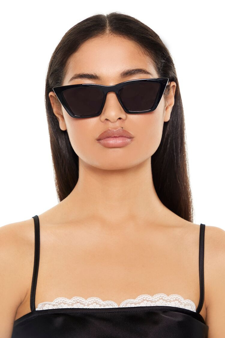 Tinted Cat-Eye Sunglasses in Black/Black | Forever 21