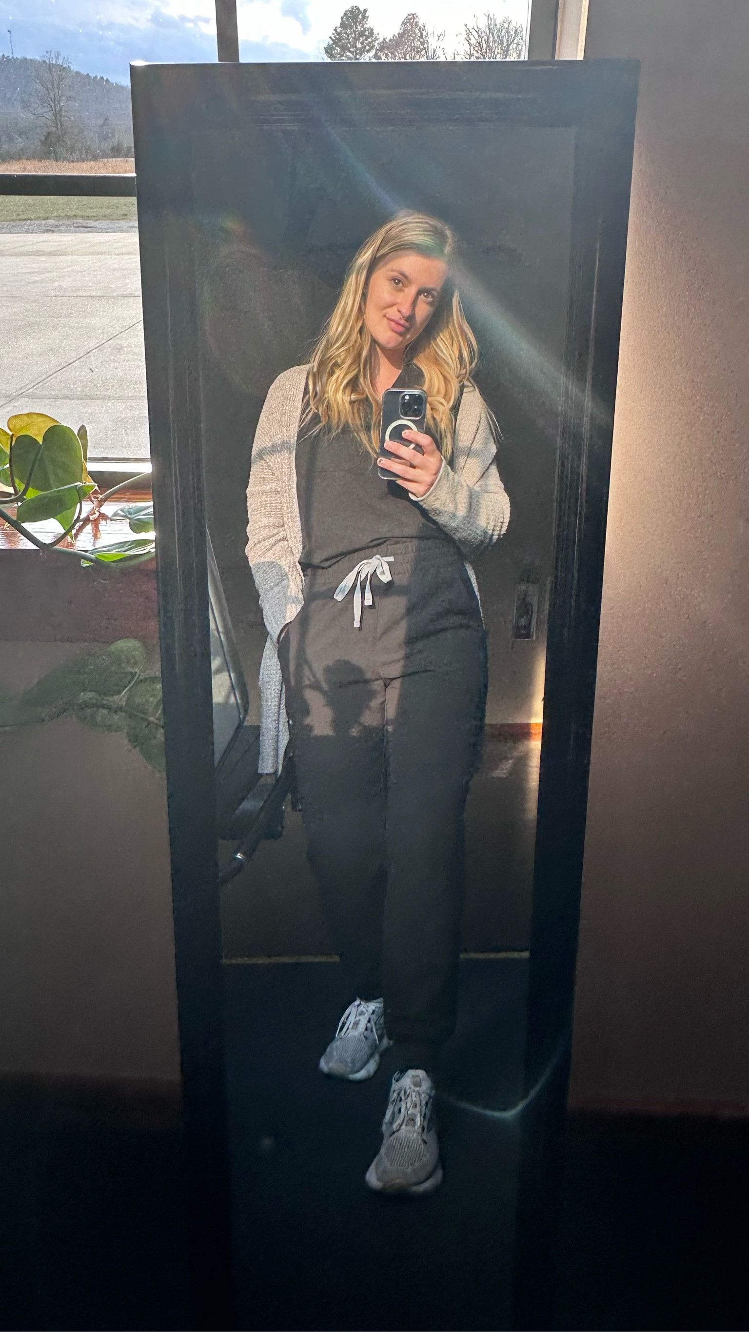 Gotta have the relaxed high waist FIGS scrub pants for long days in the clinic! And I’m always cold and my favorite cardi is the best light layer  

#LTKworkwear #LTKmidsize #LTKfindsunder50