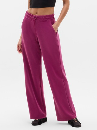 Seasoft Mid Rise Straight Pant | Athleta