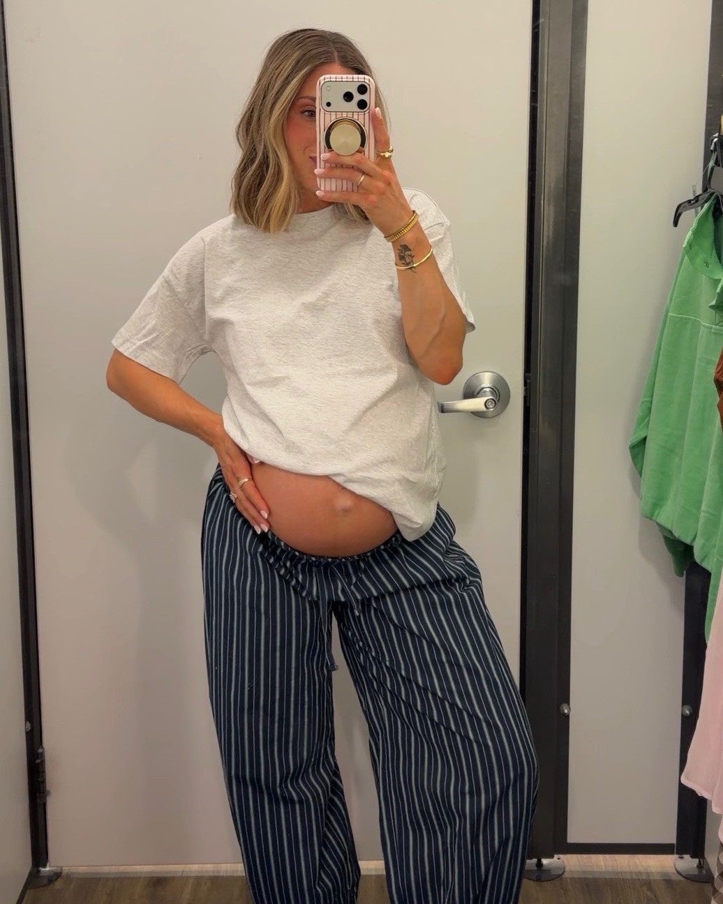 It’s not a try on haul without some comfy clothes in the mix 🥰

#oldnavy #summerfashion #loungewear #cozy #bumpfriendly

#LTKdayinmylife #LTKootd #LTKSeasonal