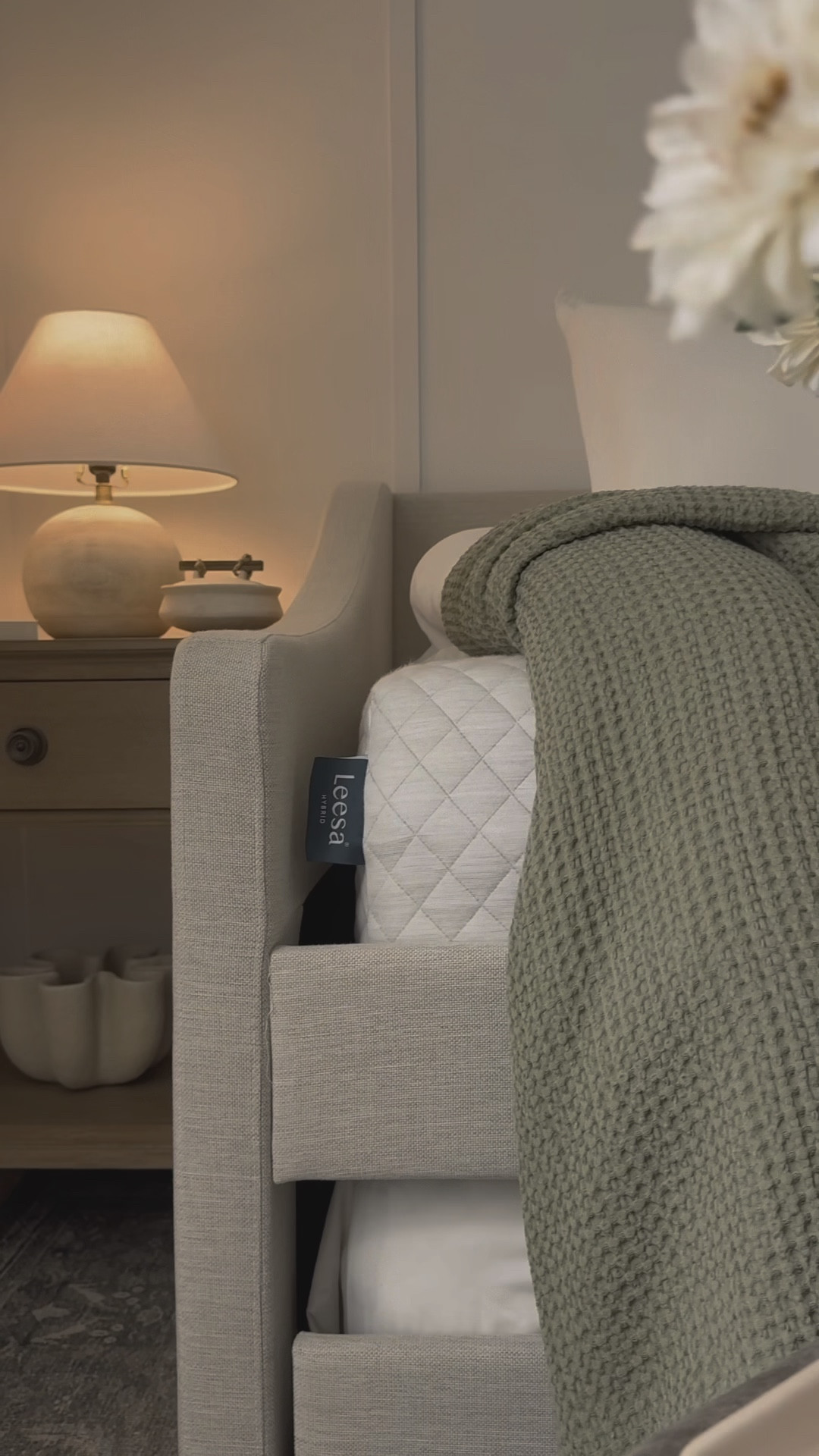 @leesasleep is currently having an amazing sale where you can receive 30% off select mattresses and get a free sleep bundle! (2 pillows and a microfiber sheet set). Use code DIANA50 for an additional $50 off your purchase! We love the Sapira Hybrid mattresses in our guest room’s daybed. ☁️
#leesapartner #leesasleep #leesamattress #mattressreview #guestbedroom #daybed 

#LTKSaleAlert #LTKHome