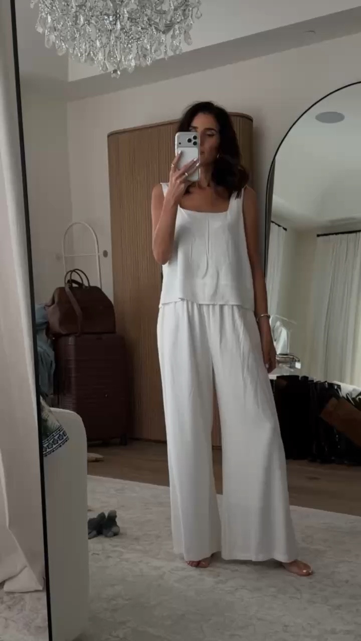 If you love matching sets like I do, you’ll love this one. It’s available in multiple colors and I’m just shy of 5-7” wearing the size small #stylinbyaylin #matchingset #amazonfashion

#LTKTravel #LTKOver40 #LTKootd