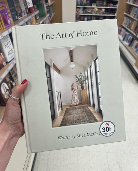 The perfect gift for a homebody! 

I would love to have this on display or as a coffee table book. The photos inside are inspiring and the outside cover is just gorgeous. 

#LTKhome