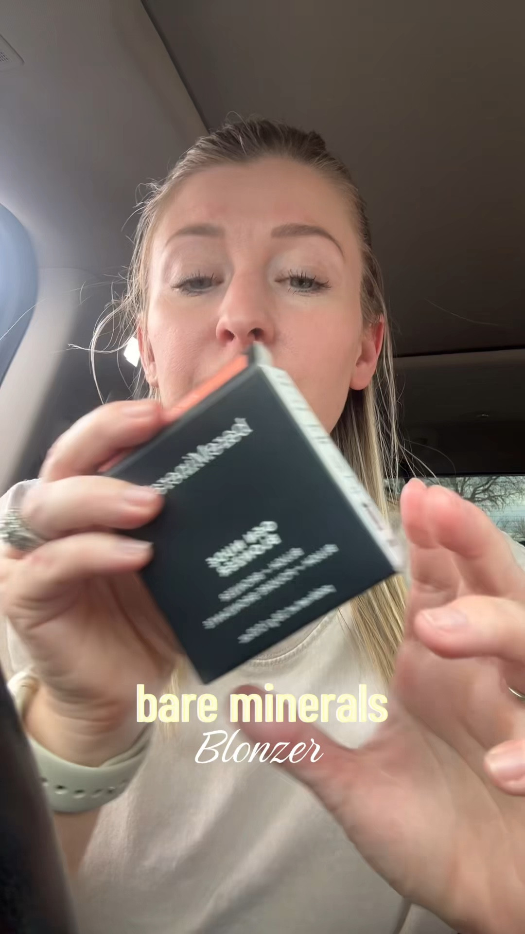 Such a pretty color! #blonzer

#LTKootd #LTKmorningroutine #LTKgrwm