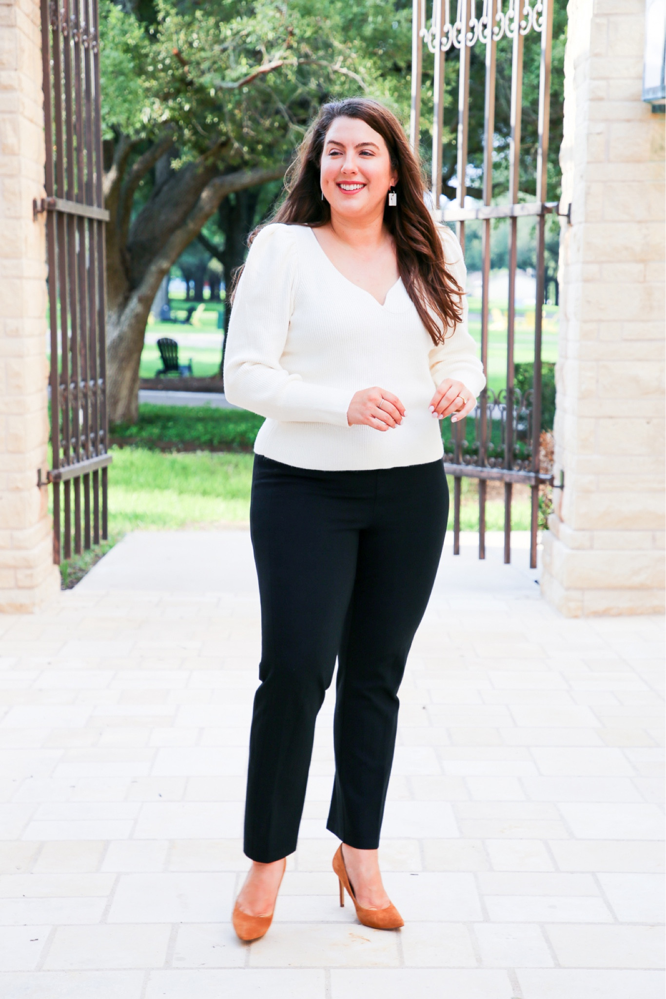 Workwear sweaters - especially this soft white one 

Business professional workwear and business casual workwear and office outfits 

#LTKstyletip #LTKworkwear #LTKSeasonal