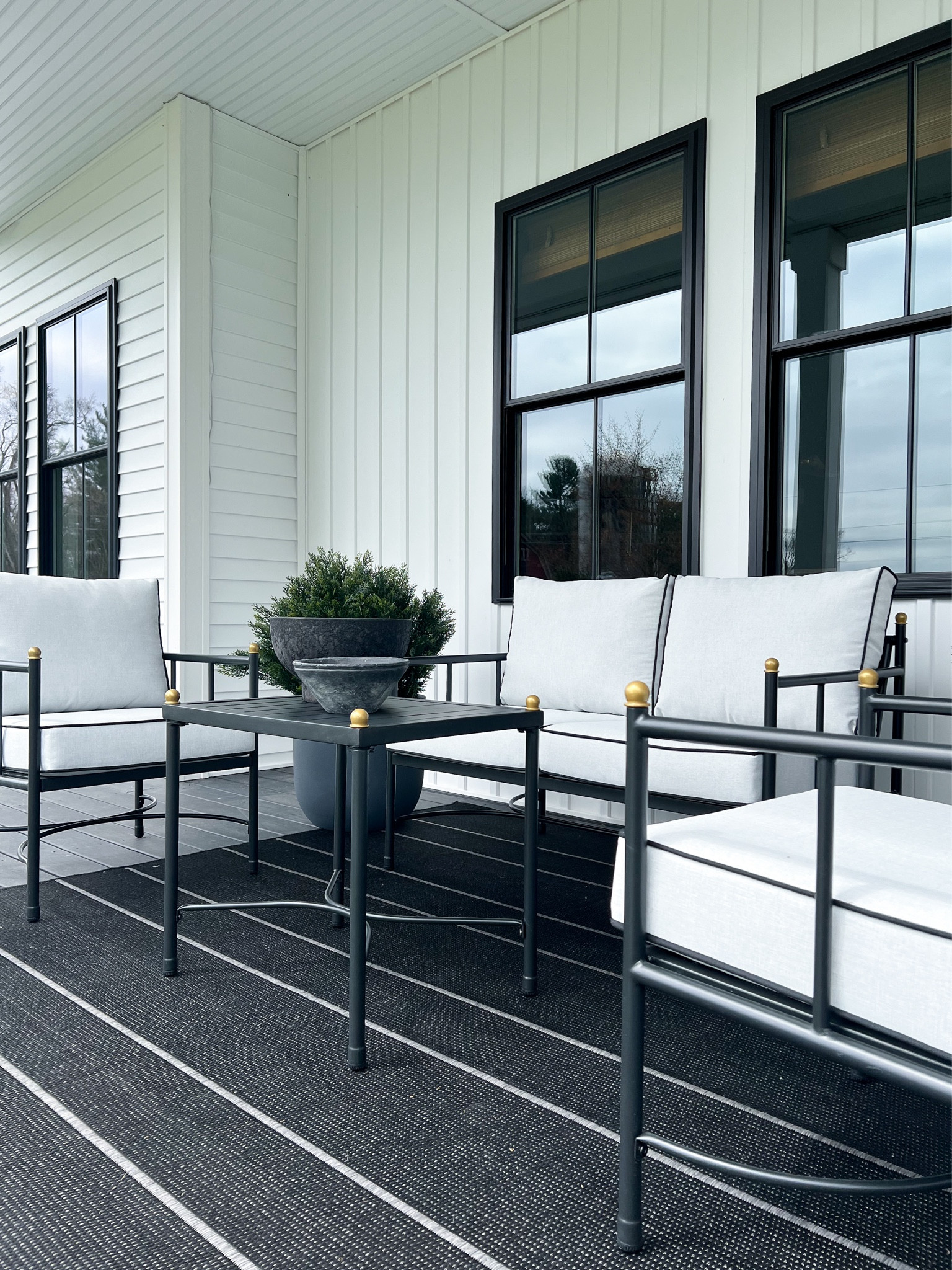 Outdoor space | Sale!

#outdoor
#outdoorfurniture
#frontporchfurniture


#LTKsalealert #LTKSeasonal #LTKhome