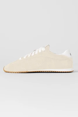 ALO Sunset Sneaker - Sandstone | Alo Yoga
