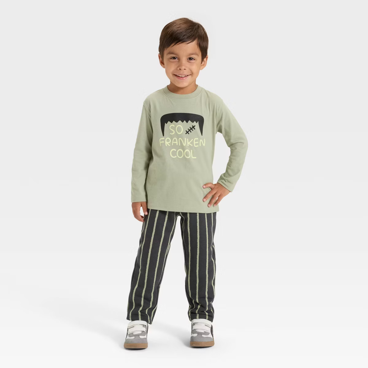 Toddler Boys' Long Sleeve Halloween French Terry Shirt and Pants Set - Cat & Jack™ | Target