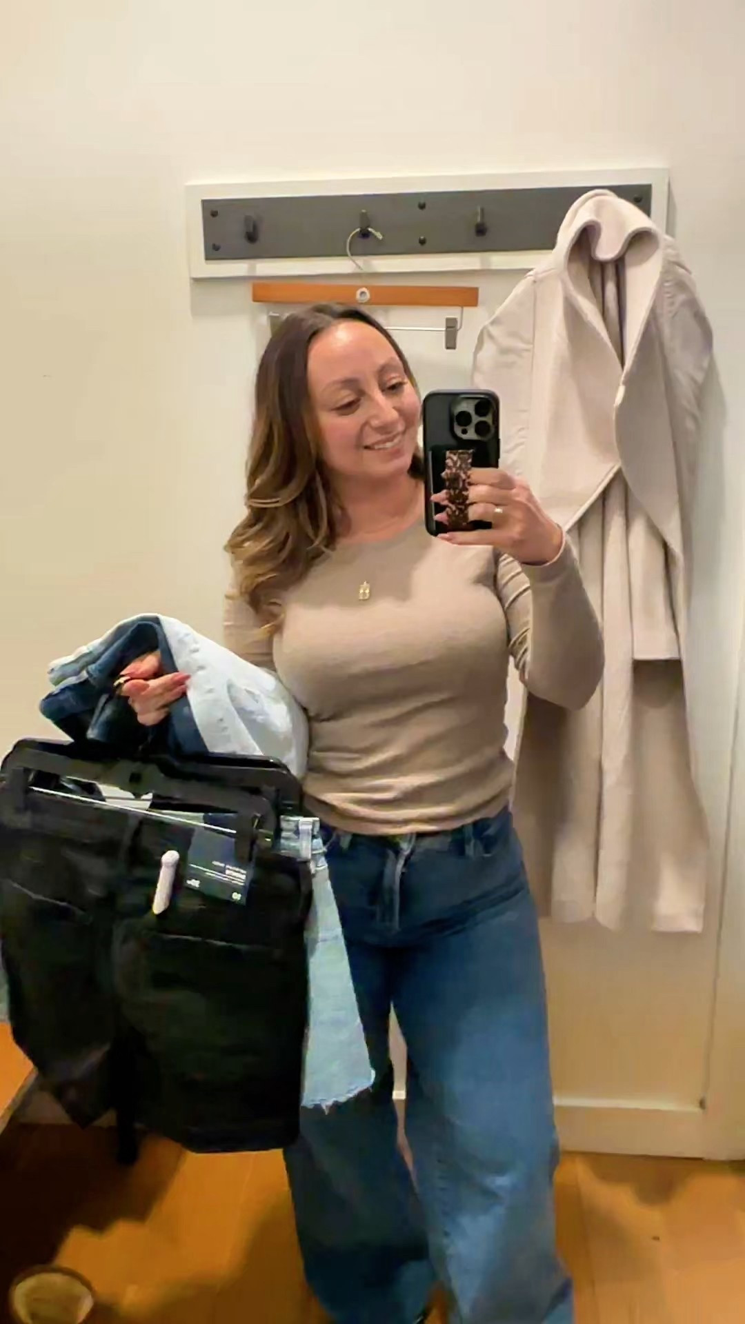 American Eagle denim shorts try on haul 

#LTKMidsize #LTKSaleAlert #LTKSeasonal