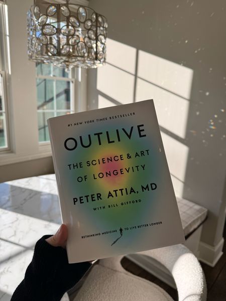 Took three months but I finally finished this opus by @peterattiamd — an excellent overview of ways to protect and prevent against cancer, metabolic dysfunction, cardiac incidents and Alzheimer’s. I do disagree with a few of his suggestions (specifically the recommendations of statins for everyone given their possible link to cognitive disease) but will absolutely be implementing a lot of his recommendations 💪🏻

#LTKfitness