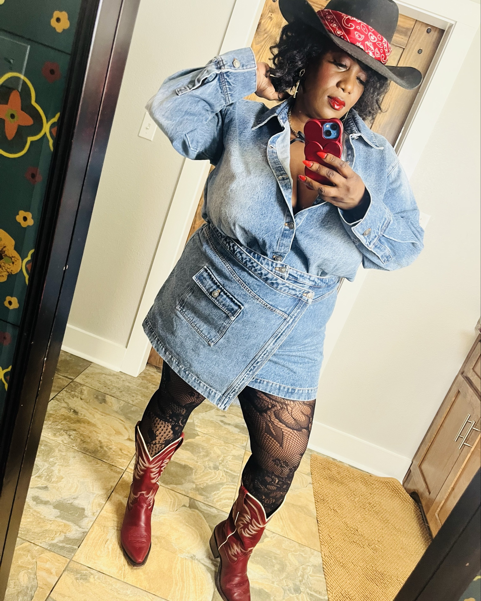 The KBB Asymm Denim Dress exclusively available at @Target 

Boots are from @Tecovas 

I am wearing size XXL

#LTKgrwm #LTKPlusSize #LTKOver40