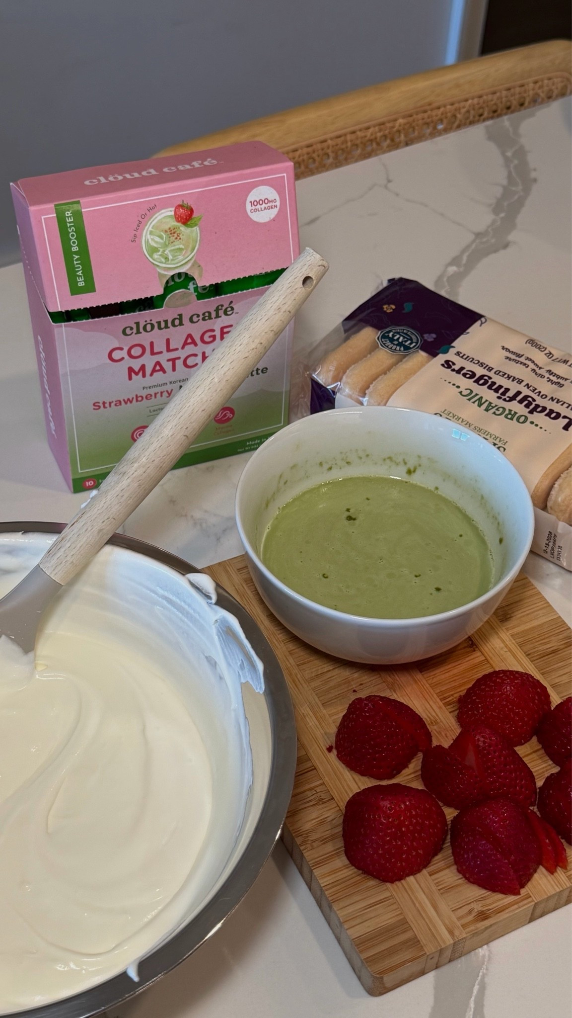 #ad the @sipcloudcafe collagen matcha strawberry matcha latte sachets are my secret ingredient to my new favorite summertime dessert 🍓🍵find them at @target #targetpartner #cloudcafe #kwellness #coffee #matcha