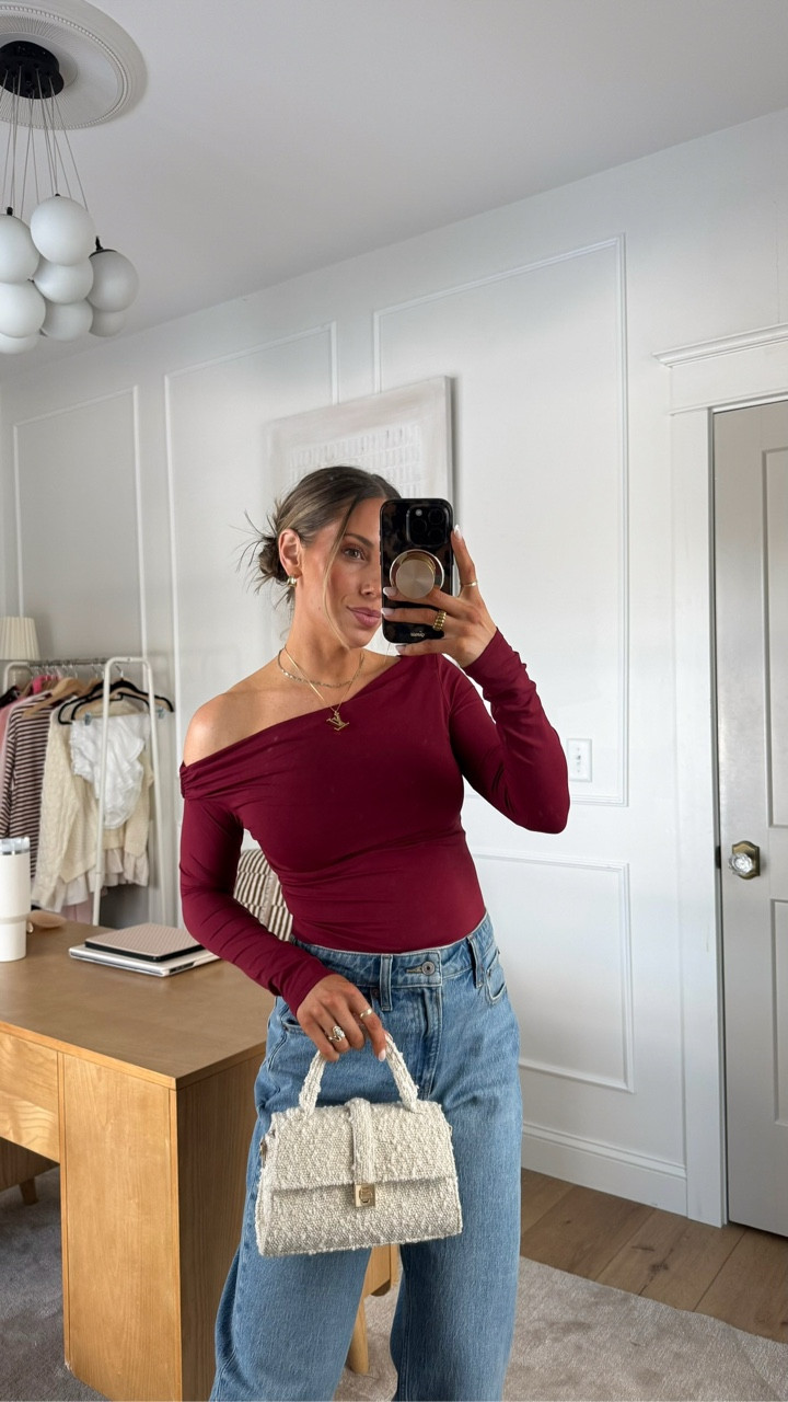 You can style this shirt so many ways and it is so flattering once you get it on! Also comes in many other colors if burgundy isn't your vibe!

#amazon #amazonhaul #datenight #weekenderrands #girlsnight #momlife #amazonclothing 

 

#LTKdayinmylife #LTKootd #LTKSeasonal