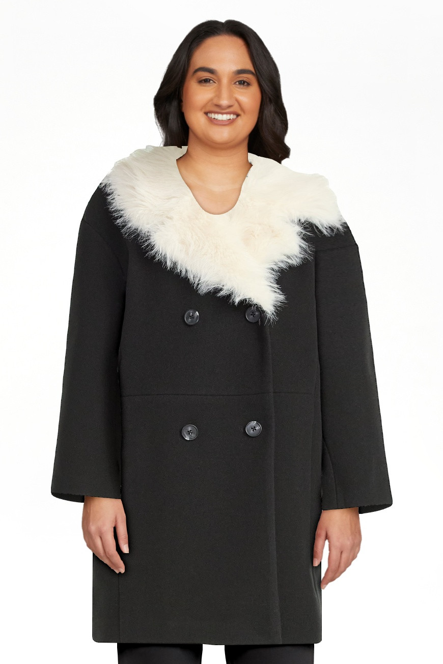 Scoop Women's and Women's Plus Oversized Faux Fur Collar Coat, Heavyweight, Sizes XS-4X | Walmart (US)