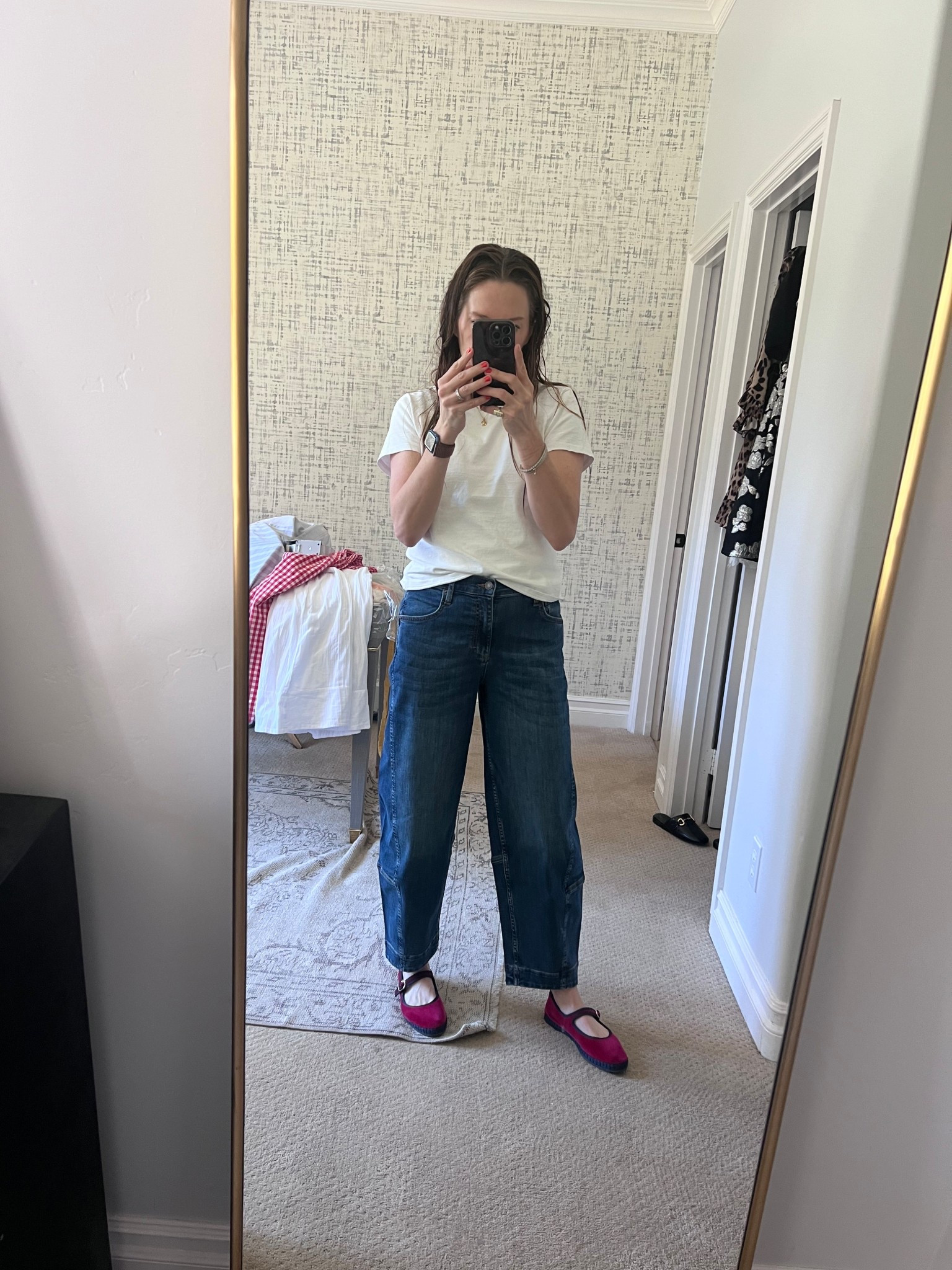 15% off @Ruti with code Hunter15 

Perfect cool girl jeans, Carolyn Bessette style, travel jeans, cool girl  style, velvet flats, velvet Mary Jane’s, shop small 

#LTKootd #LTKOver40 #LTKmomlife