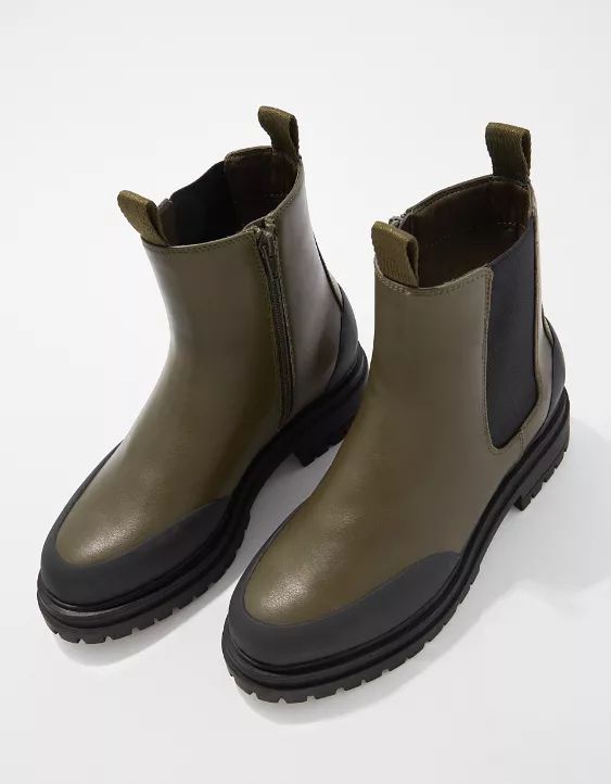 AE Rubber Mudguard Chelsea Boot | American Eagle Outfitters (US & CA)