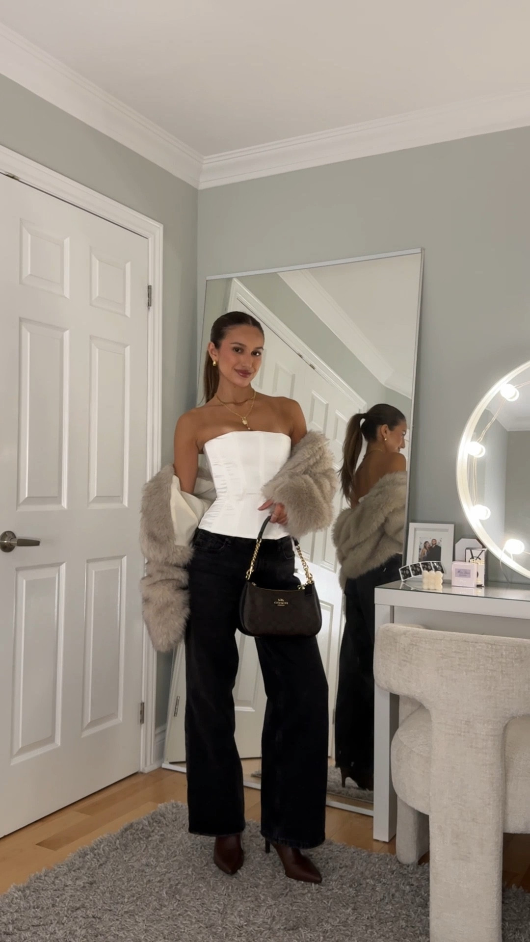 Day 13 posting my outfits 🍸🖤✨



#LTKStyleTip #LTKU #LTKWatchNow