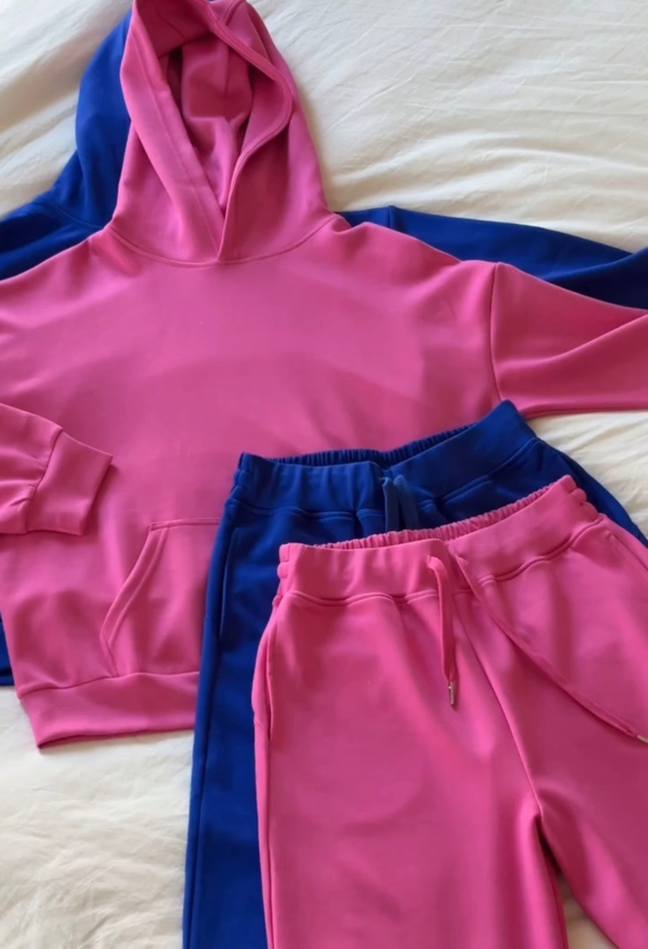 Scroll to shop! Follow for more finds! Xo! 🥰

#LTKgrwm #LTKdayinmylife #LTKootd