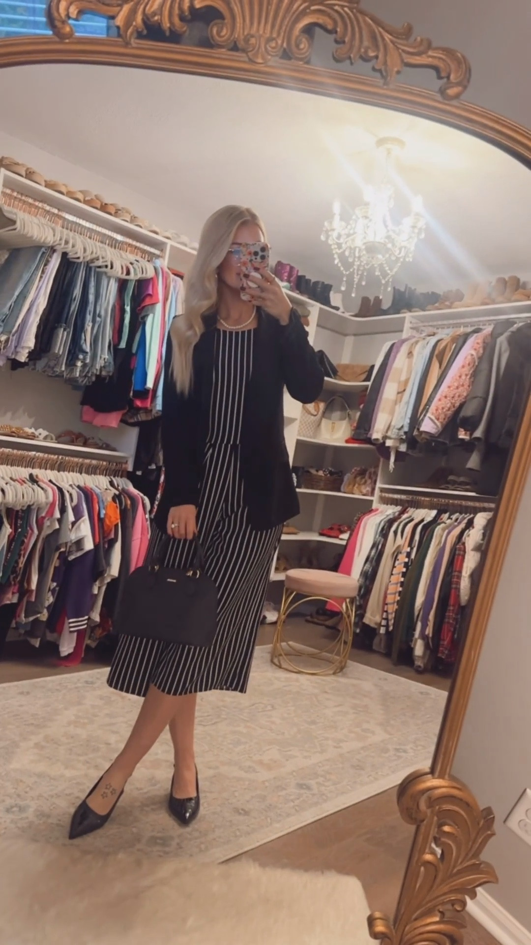 Fall work outfit // Black blazer // Affordable fashion // Black kitten heels // Amazon finds // Black classic bag // Corporate work outfits // Healthcare admin outfits 

Bodysuit is very old, can’t link or find anything similar. 

#LTKShoeCrush #LTKItBag #LTKWorkwear