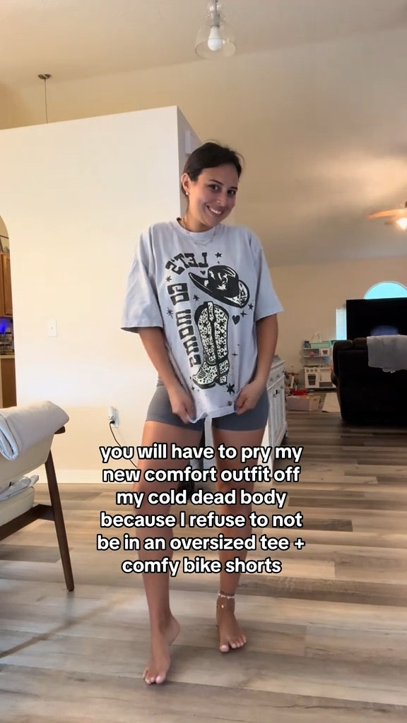 Wish I could link this shirt 😭😭 

#LTKSeasonal #LTKVideo #LTKActive