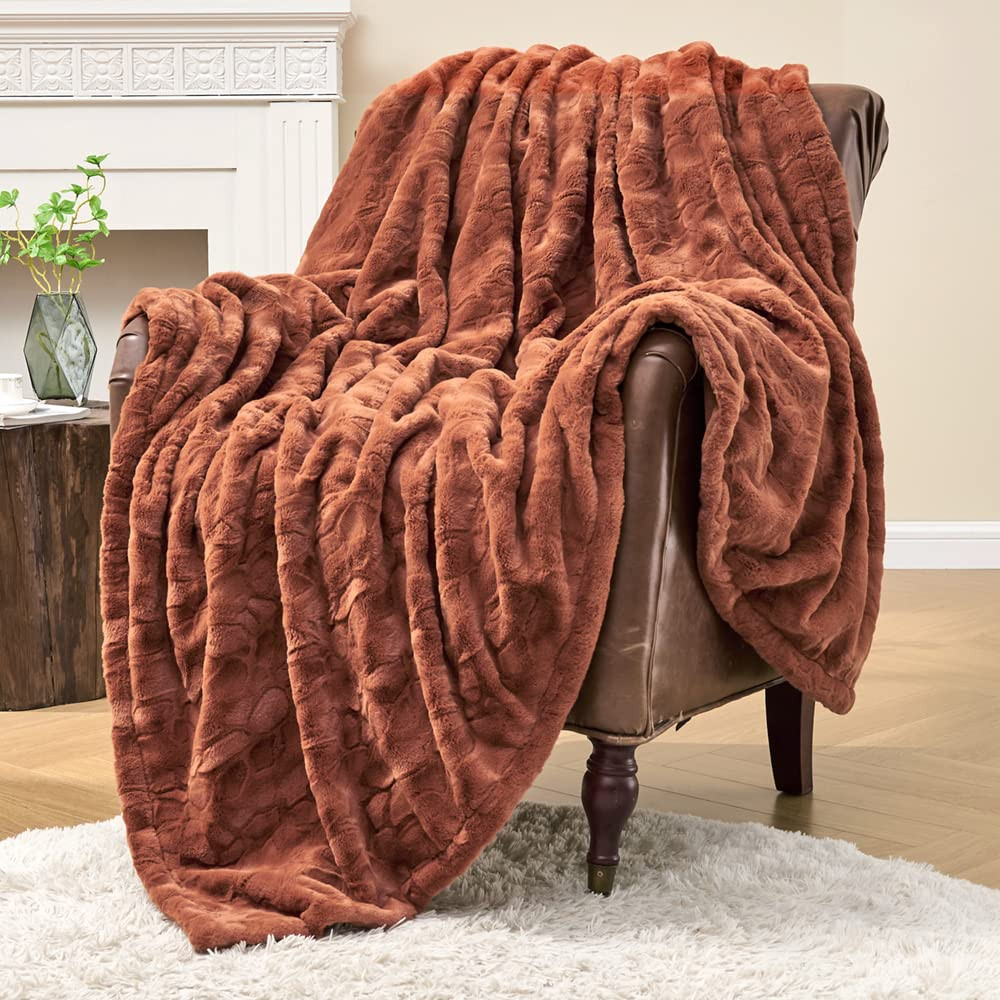 Krifey Throw Blanket, Super Soft Fluffy Luxury Minky Blanket Warm Comfy Faux Fur Bed Throw Camel ... | Amazon (US)