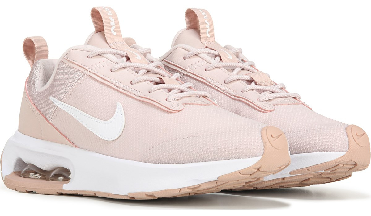 Nike | Famous Footwear