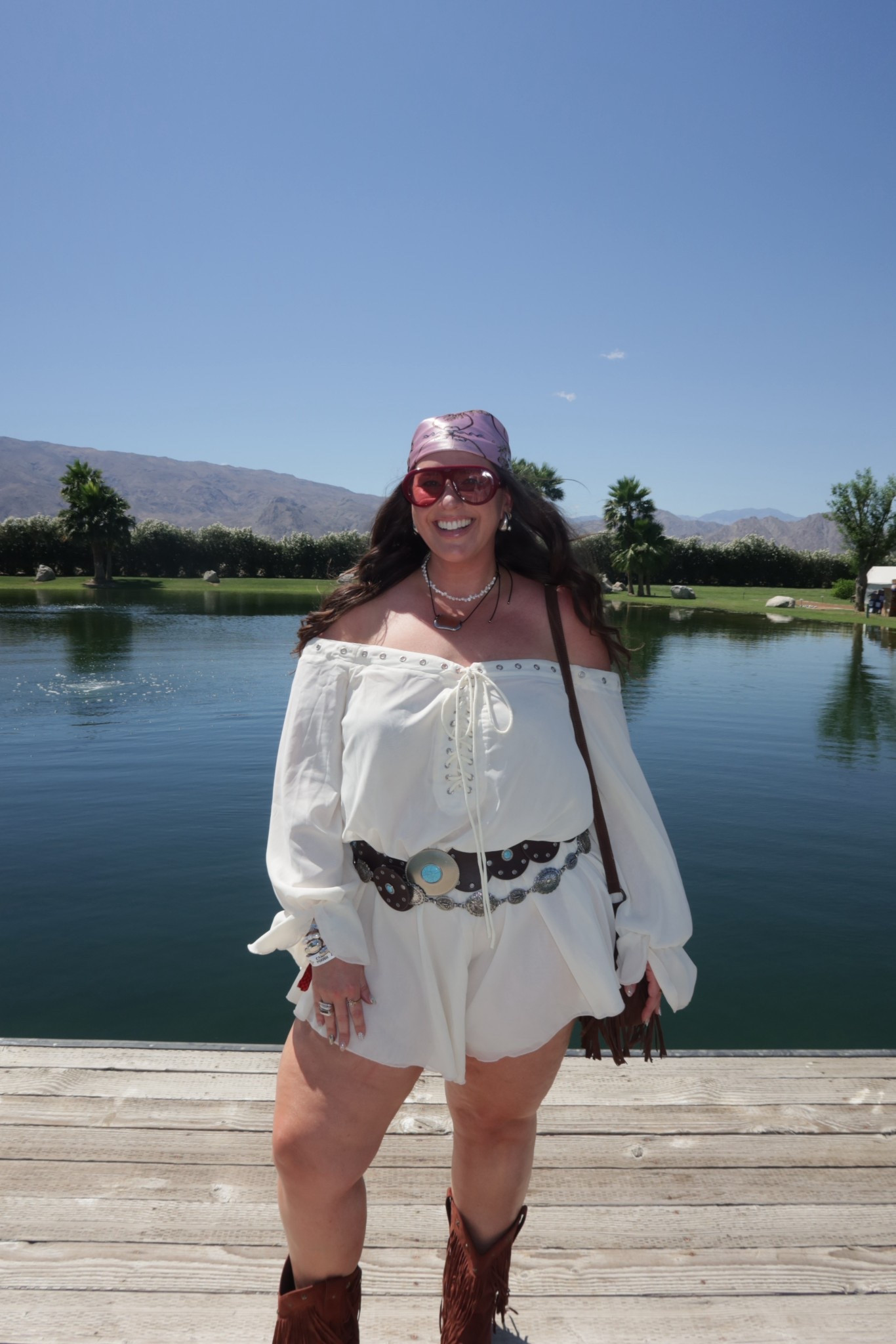 This was such a fun festival look!! I’m wearing the size 16 in the romper and the XXL in the belts!



#LTKFestival #LTKMidsize #LTKootd