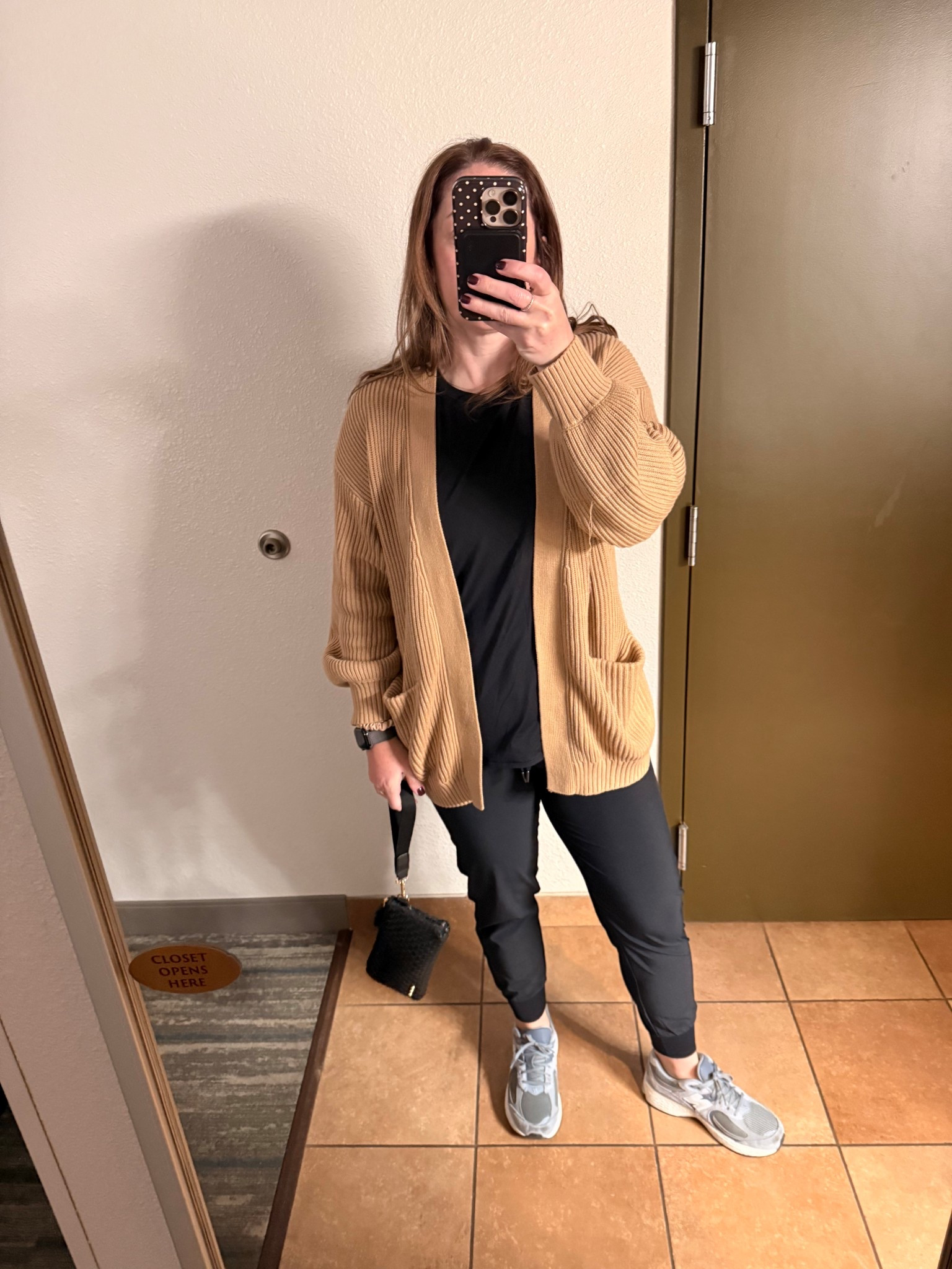 Last morning coffee run but make it comfy, neutral, and actually cute ☕️🤎

#LTKootd #LTKTravel #LTKOver40