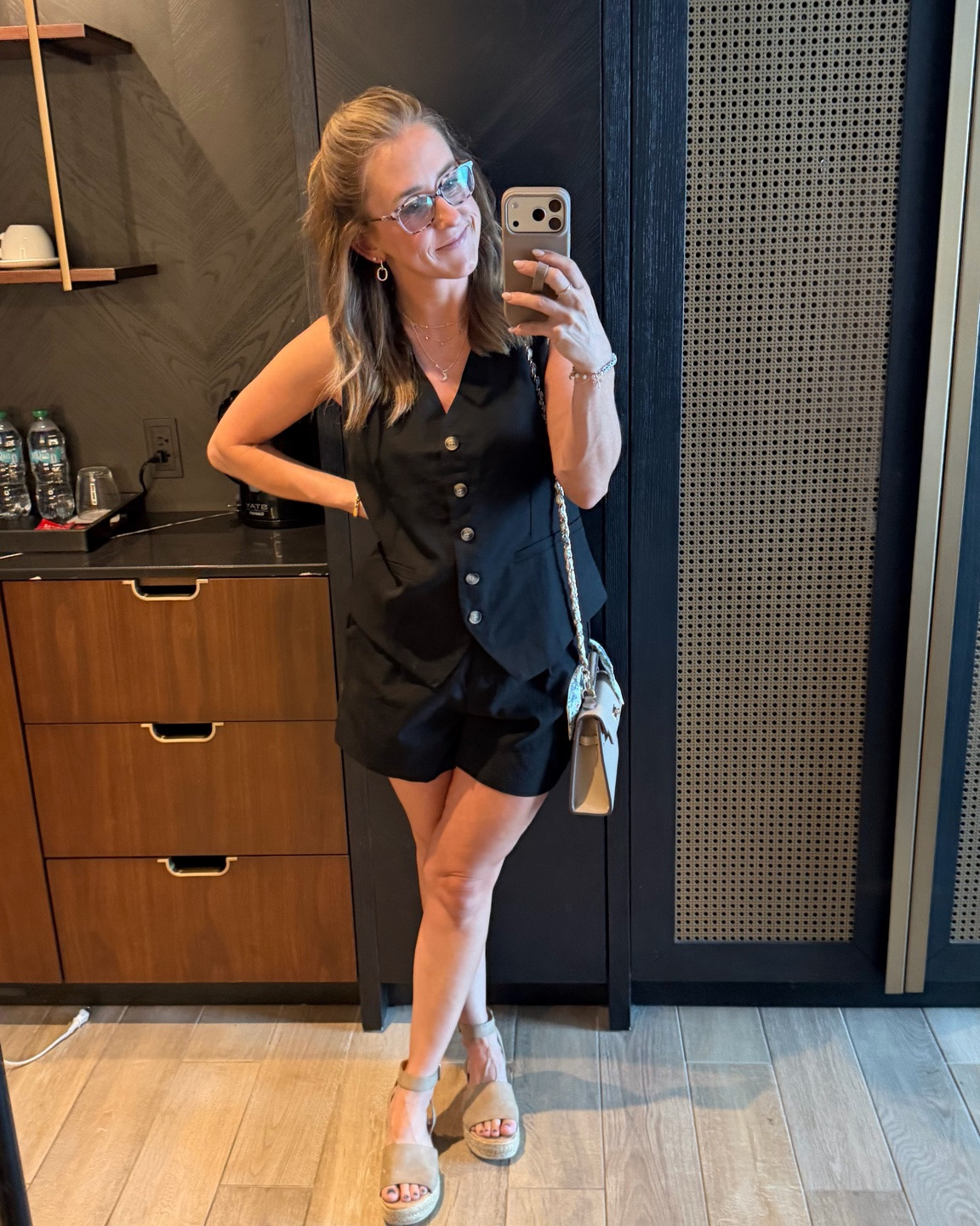 Obsessed with this set from Amazon! So cute and easy to wear, perfect for summer! I ordered my usual size small 

2 piece outfit | summer outfit | casual

Come Stay Awhile, Amanda Vernaci

#LTKootd #LTKPetite